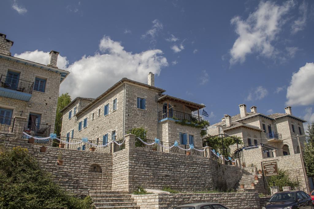 מונודנדרי Hotel Ladias מראה חיצוני תמונה